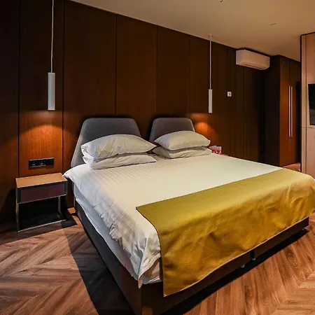 Hotel Mana Suites&sea