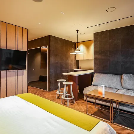 Mana Suites&sea Hotel 4*