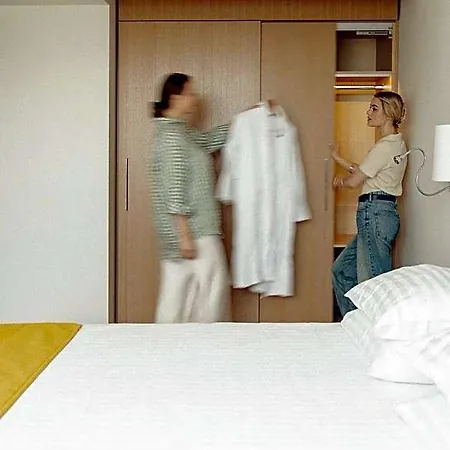 Hotel Mana Suites&sea 4*