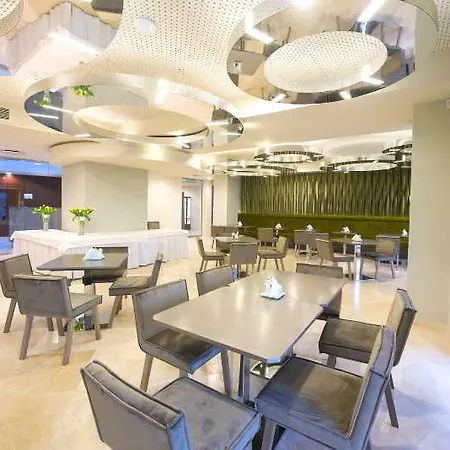 Mana & Sea Hotel